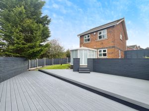 Garden - Decked Terrace- click for photo gallery